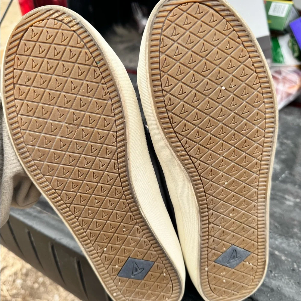 Sperry Women's Gray Boat Shoes - Picture 5 of 6
